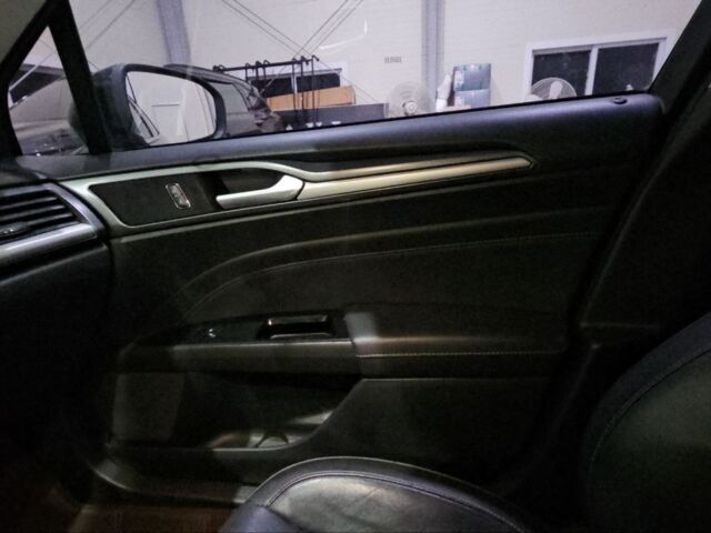 Черный Форд Мондео, объемом двигателя 2 л и пробегом 131 тыс. км за 11900 $, фото 19 на Automoto.ua