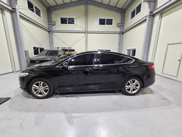 Черный Форд Мондео, объемом двигателя 2 л и пробегом 131 тыс. км за 11900 $, фото 2 на Automoto.ua