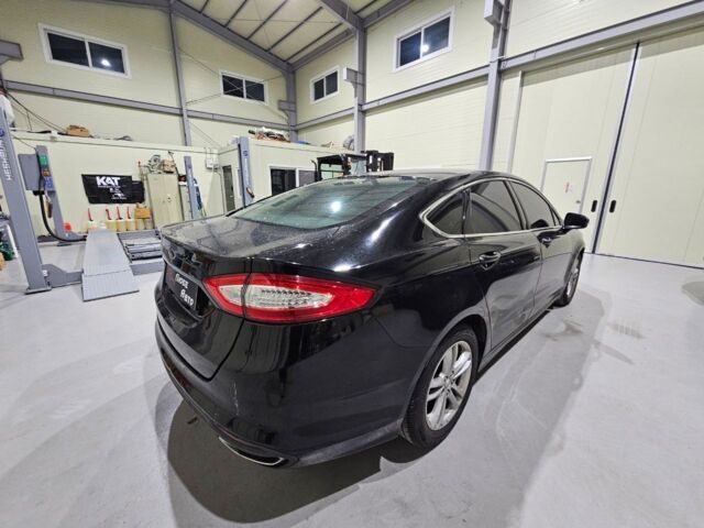 Черный Форд Мондео, объемом двигателя 2 л и пробегом 131 тыс. км за 11900 $, фото 5 на Automoto.ua