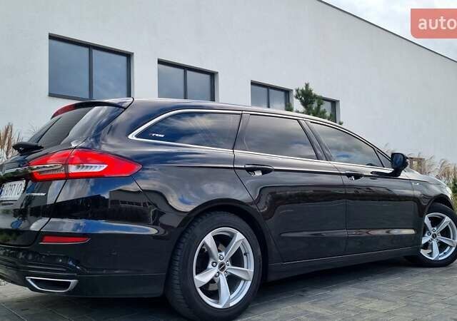 Форд Мондео 2018 в Луцке на Automoto.ua Черный Форд Мондео, объемом двигателя 2 л и пробегом 262 тыс. км за 14999 $, фото 45 на Automoto.ua