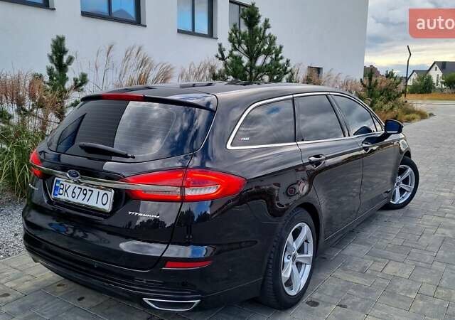 Форд Мондео 2018 в Луцке на Automoto.ua Черный Форд Мондео, объемом двигателя 2 л и пробегом 262 тыс. км за 14999 $, фото 46 на Automoto.ua