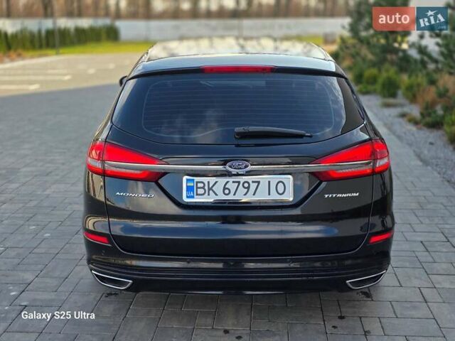 Черный Форд Мондео, объемом двигателя 2 л и пробегом 263 тыс. км за 14499 $, фото 14 на Automoto.ua