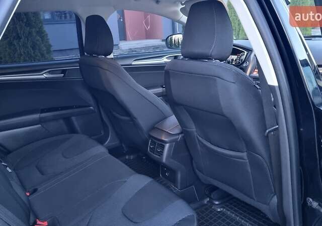 Черный Форд Мондео, объемом двигателя 2 л и пробегом 228 тыс. км за 13800 $, фото 18 на Automoto.ua