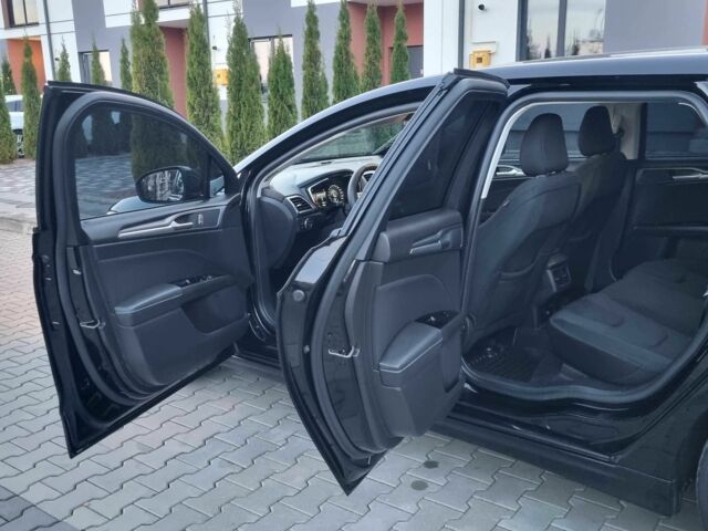 Черный Форд Мондео, объемом двигателя 2 л и пробегом 228 тыс. км за 13800 $, фото 17 на Automoto.ua