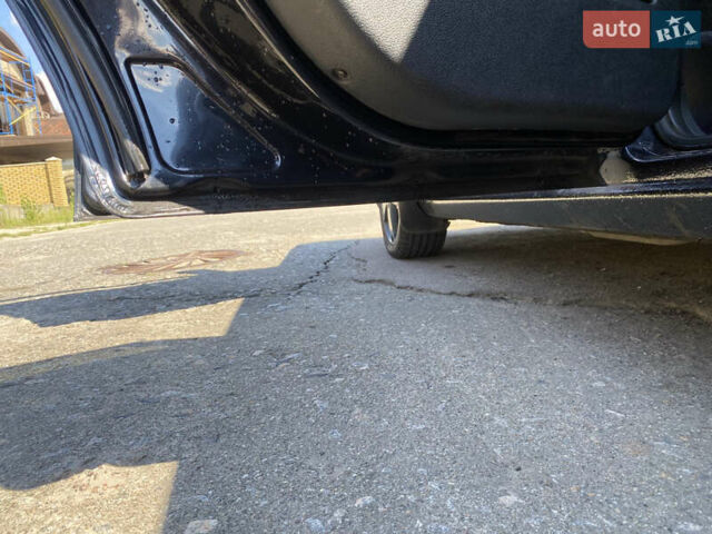 Форд Мондео 2004 в Киеве на Automoto.ua Черный Форд Мондео, объемом двигателя 2 л и пробегом 255 тыс. км за 4100 $, фото 11 на Automoto.ua