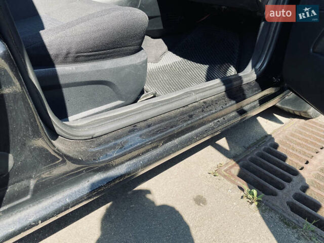 Форд Мондео 2004 в Киеве на Automoto.ua Черный Форд Мондео, объемом двигателя 2 л и пробегом 255 тыс. км за 4100 $, фото 14 на Automoto.ua