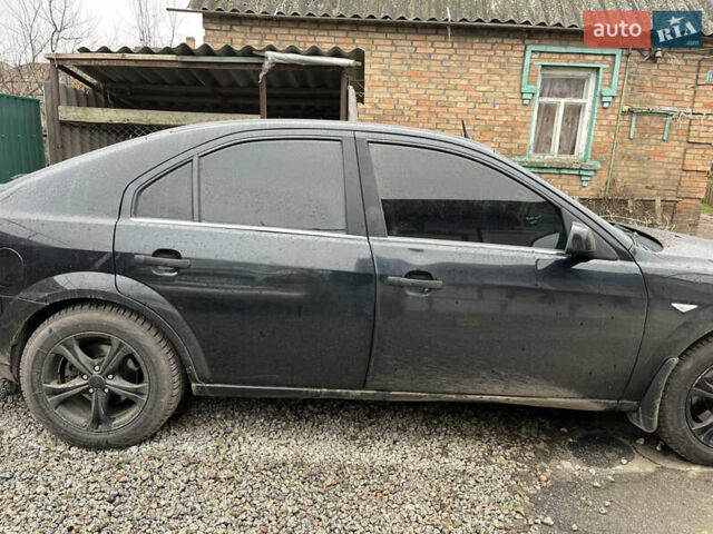 Чорний Форд Мондео, об'ємом двигуна 2 л та пробігом 420 тис. км за 4800 $, фото 7 на Automoto.ua