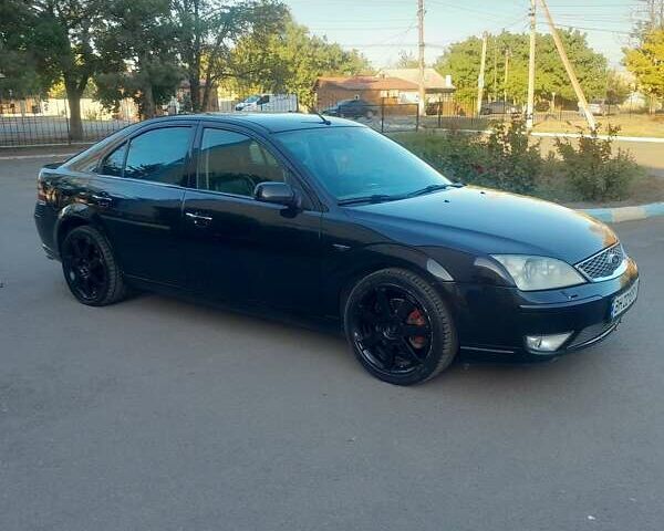 Чорний Форд Мондео, об'ємом двигуна 2.2 л та пробігом 250 тис. км за 4000 $, фото 1 на Automoto.ua