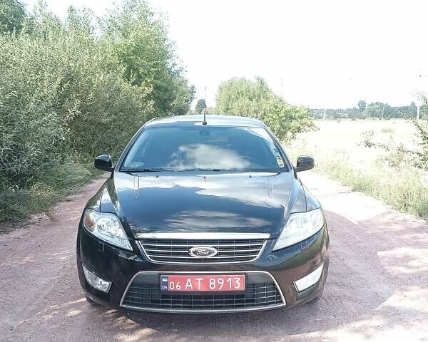 Чорний Форд Мондео, об'ємом двигуна 2 л та пробігом 254 тис. км за 6500 $, фото 4 на Automoto.ua