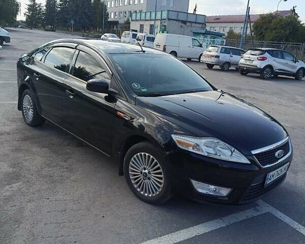 Чорний Форд Мондео, об'ємом двигуна 2 л та пробігом 264 тис. км за 5500 $, фото 16 на Automoto.ua