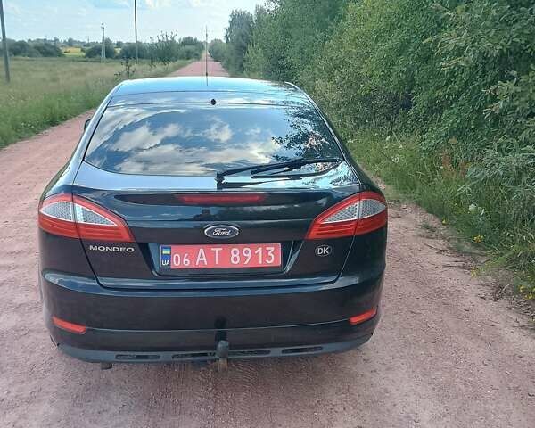 Чорний Форд Мондео, об'ємом двигуна 2 л та пробігом 254 тис. км за 6500 $, фото 8 на Automoto.ua