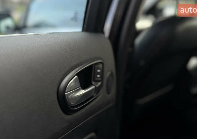 Чорний Форд Мондео, об'ємом двигуна 2 л та пробігом 204 тис. км за 6999 $, фото 39 на Automoto.ua