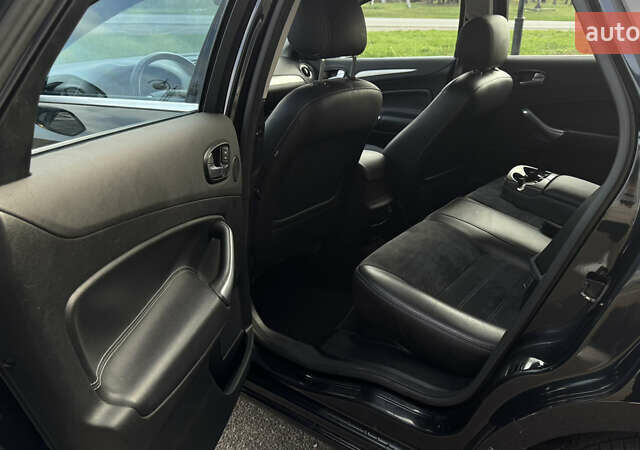 Чорний Форд Мондео, об'ємом двигуна 2 л та пробігом 204 тис. км за 6999 $, фото 35 на Automoto.ua