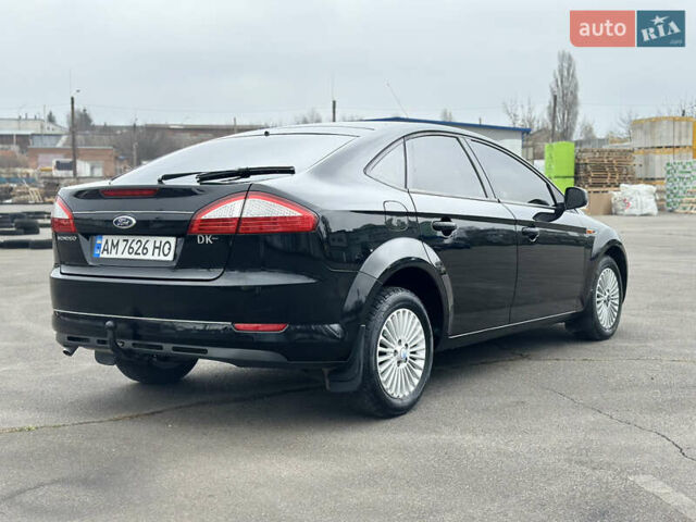 Чорний Форд Мондео, об'ємом двигуна 2 л та пробігом 266 тис. км за 6499 $, фото 10 на Automoto.ua