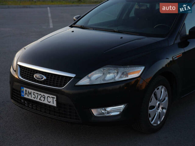 Черный Форд Мондео, объемом двигателя 1.75 л и пробегом 410 тыс. км за 5700 $, фото 8 на Automoto.ua