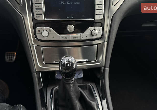 Чорний Форд Мондео, об'ємом двигуна 2 л та пробігом 204 тис. км за 6999 $, фото 23 на Automoto.ua