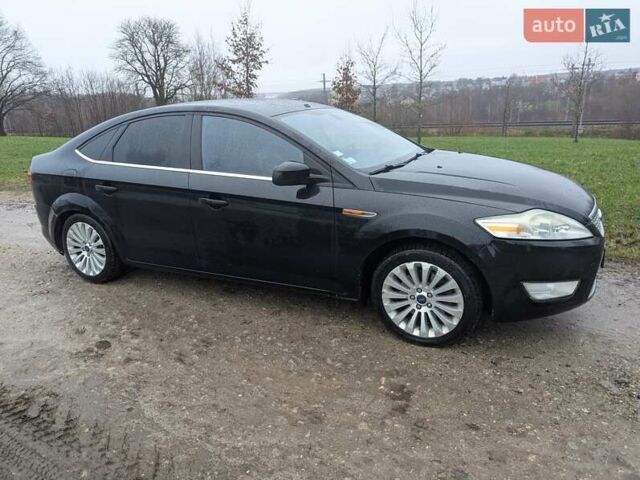 Чорний Форд Мондео, об'ємом двигуна 1.75 л та пробігом 292 тис. км за 5800 $, фото 1 на Automoto.ua