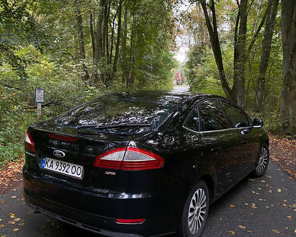 Чорний Форд Мондео, об'ємом двигуна 1.75 л та пробігом 299 тис. км за 4700 $, фото 2 на Automoto.ua