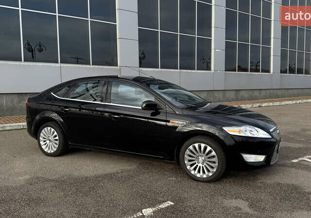 Чорний Форд Мондео, об'ємом двигуна 2 л та пробігом 204 тис. км за 6999 $, фото 11 на Automoto.ua