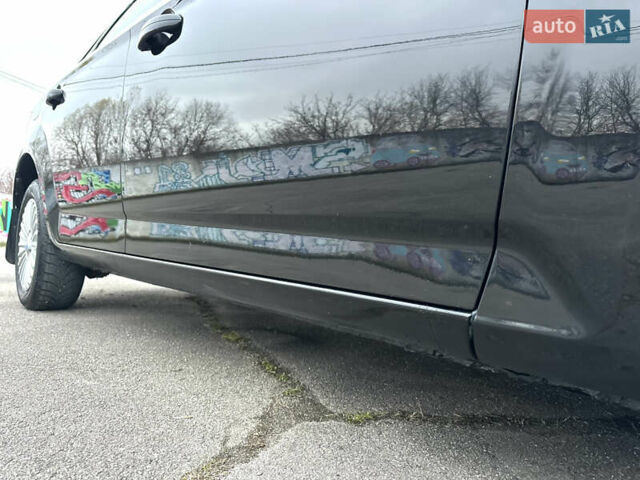 Чорний Форд Мондео, об'ємом двигуна 2 л та пробігом 266 тис. км за 6499 $, фото 22 на Automoto.ua