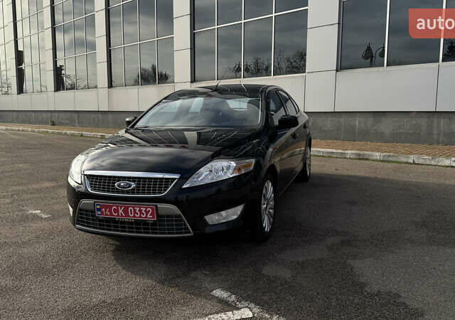 Чорний Форд Мондео, об'ємом двигуна 2 л та пробігом 204 тис. км за 6999 $, фото 5 на Automoto.ua
