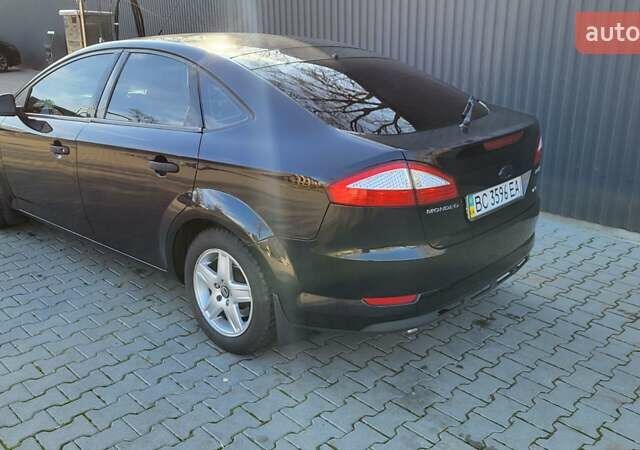 Чорний Форд Мондео, об'ємом двигуна 2 л та пробігом 305 тис. км за 5000 $, фото 7 на Automoto.ua