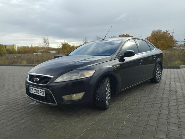 Чорний Форд Мондео, об'ємом двигуна 1.8 л та пробігом 300 тис. км за 5500 $, фото 3 на Automoto.ua