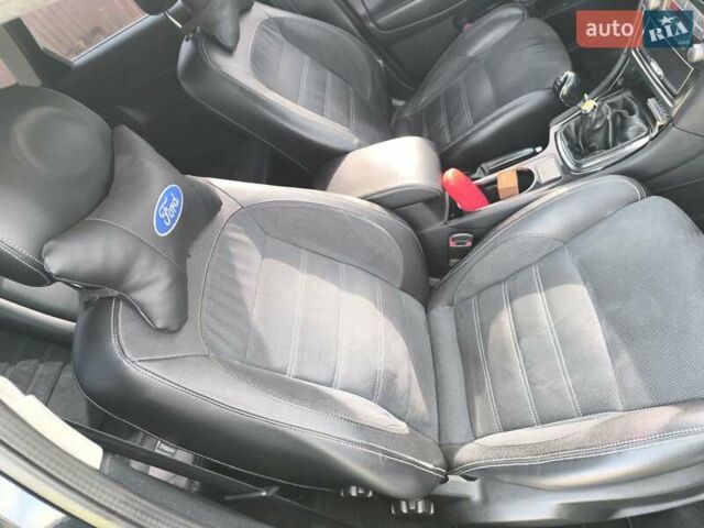 Черный Форд Мондео, объемом двигателя 1.75 л и пробегом 287 тыс. км за 8350 $, фото 13 на Automoto.ua