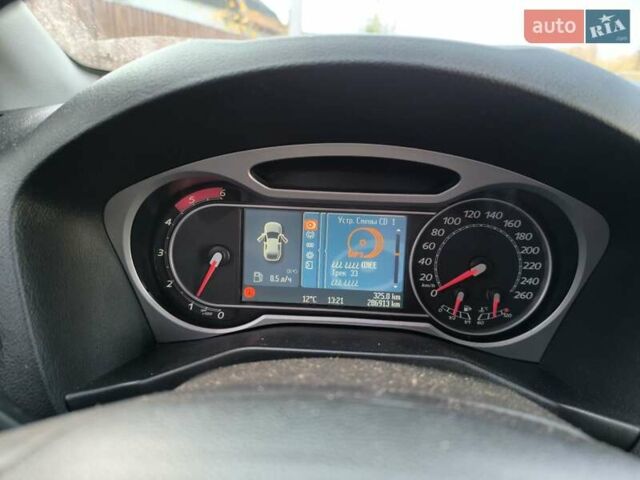 Черный Форд Мондео, объемом двигателя 1.75 л и пробегом 287 тыс. км за 8350 $, фото 18 на Automoto.ua