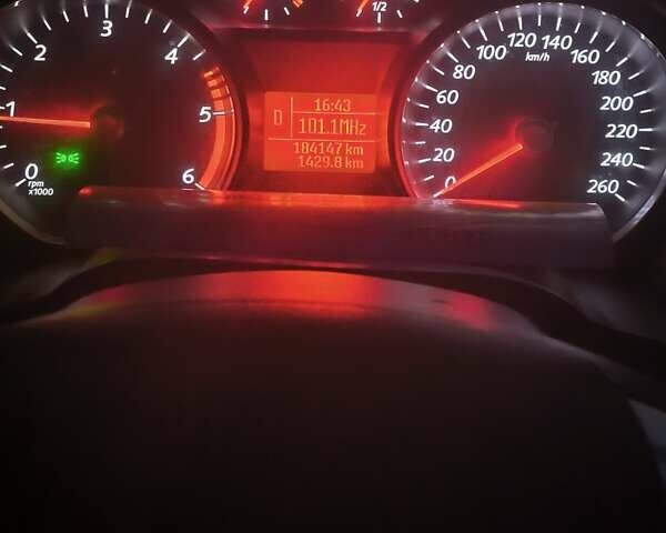 Чорний Форд Мондео, об'ємом двигуна 2 л та пробігом 185 тис. км за 8999 $, фото 13 на Automoto.ua