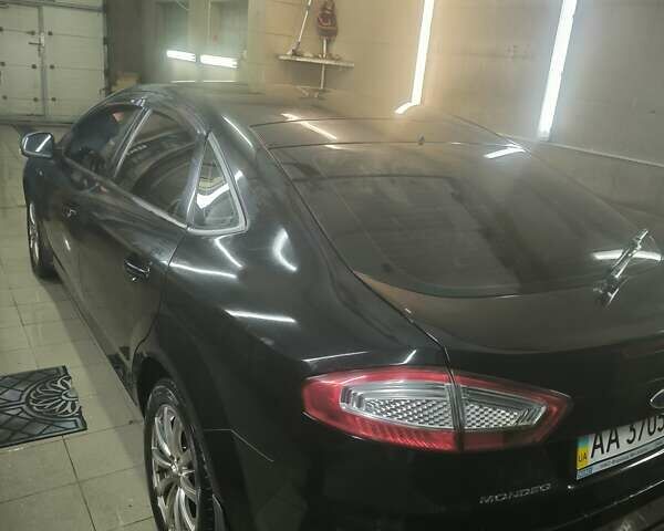 Чорний Форд Мондео, об'ємом двигуна 2 л та пробігом 185 тис. км за 8999 $, фото 10 на Automoto.ua