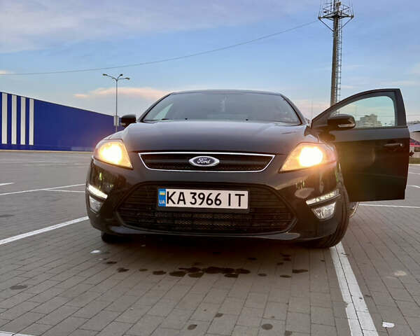 Чорний Форд Мондео, об'ємом двигуна 2 л та пробігом 269 тис. км за 8300 $, фото 7 на Automoto.ua