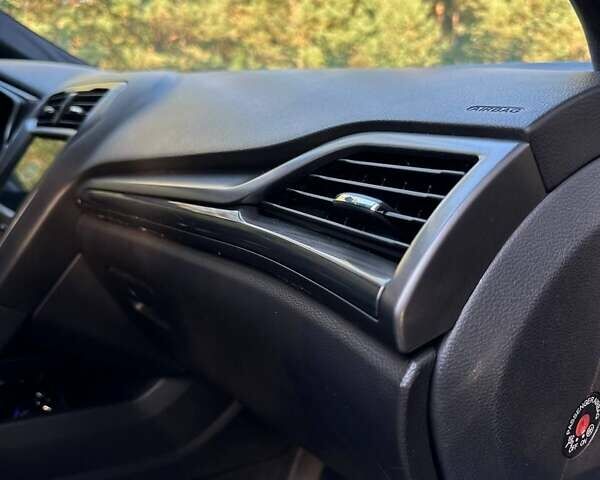 Черный Форд Мондео, объемом двигателя 2 л и пробегом 202 тыс. км за 18450 $, фото 81 на Automoto.ua