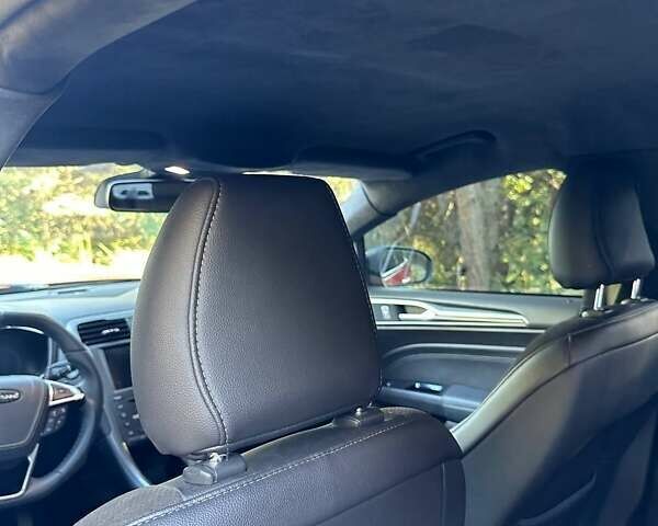 Черный Форд Мондео, объемом двигателя 2 л и пробегом 202 тыс. км за 18450 $, фото 67 на Automoto.ua