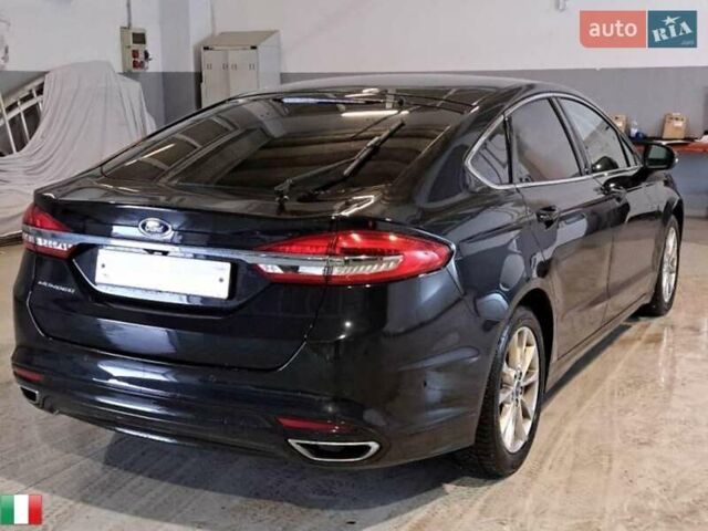 Черный Форд Мондео, объемом двигателя 2 л и пробегом 220 тыс. км за 18200 $, фото 4 на Automoto.ua