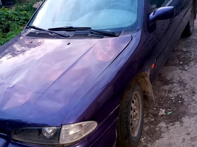 Фиолетовый Форд Мондео, объемом двигателя 1.6 л и пробегом 440 тыс. км за 1000 $, фото 2 на Automoto.ua