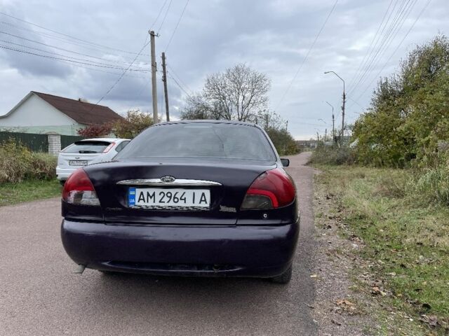 Фиолетовый Форд Мондео, объемом двигателя 1.6 л и пробегом 280 тыс. км за 1000 $, фото 7 на Automoto.ua