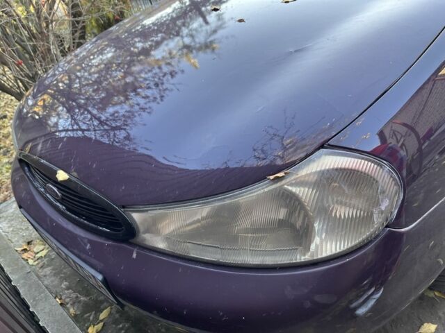 Фіолетовий Форд Мондео, об'ємом двигуна 1.6 л та пробігом 350 тис. км за 1000 $, фото 3 на Automoto.ua