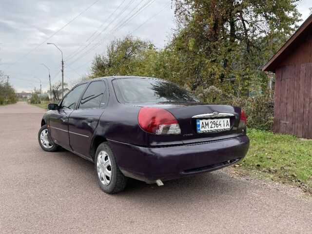 Фиолетовый Форд Мондео, объемом двигателя 1.6 л и пробегом 280 тыс. км за 1000 $, фото 6 на Automoto.ua