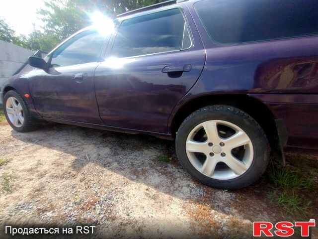 Фиолетовый Форд Мондео, объемом двигателя 2 л и пробегом 232 тыс. км за 1900 $, фото 4 на Automoto.ua