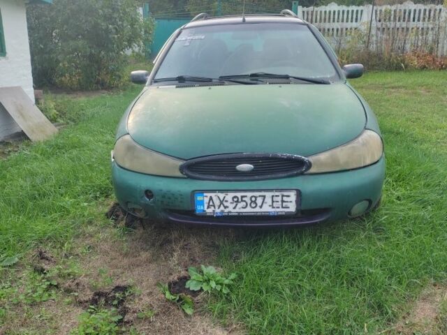Форд Мондео 1997 в Борисполе на Automoto.ua Фиолетовый Форд Мондео, объемом двигателя 1.6 л и пробегом 204 тыс. км за 1000 $, фото 1 на Automoto.ua