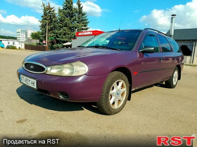 Фіолетовий Форд Мондео, об'ємом двигуна 1.6 л та пробігом 250 тис. км за 1850 $, фото 1 на Automoto.ua