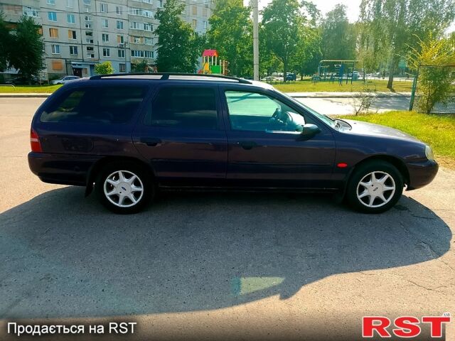 Фіолетовий Форд Мондео, об'ємом двигуна 1.6 л та пробігом 250 тис. км за 1850 $, фото 3 на Automoto.ua