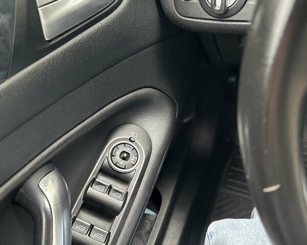 Коричневий Форд Мондео, об'ємом двигуна 2 л та пробігом 231 тис. км за 6500 $, фото 11 на Automoto.ua