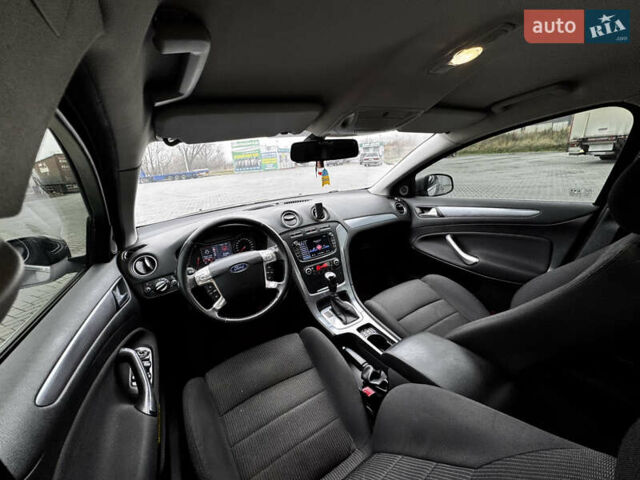 Коричневый Форд Мондео, объемом двигателя 2 л и пробегом 135 тыс. км за 9950 $, фото 10 на Automoto.ua