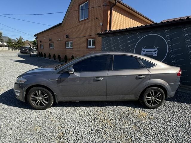 Коричневий Форд Мондео, об'ємом двигуна 2 л та пробігом 285 тис. км за 10500 $, фото 3 на Automoto.ua