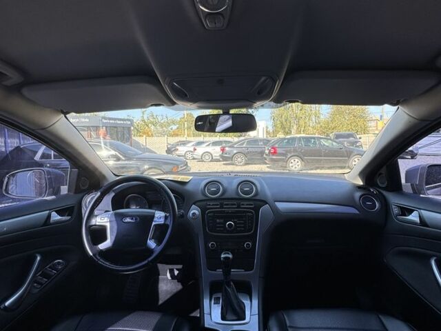 Коричневий Форд Мондео, об'ємом двигуна 2 л та пробігом 285 тис. км за 10500 $, фото 6 на Automoto.ua