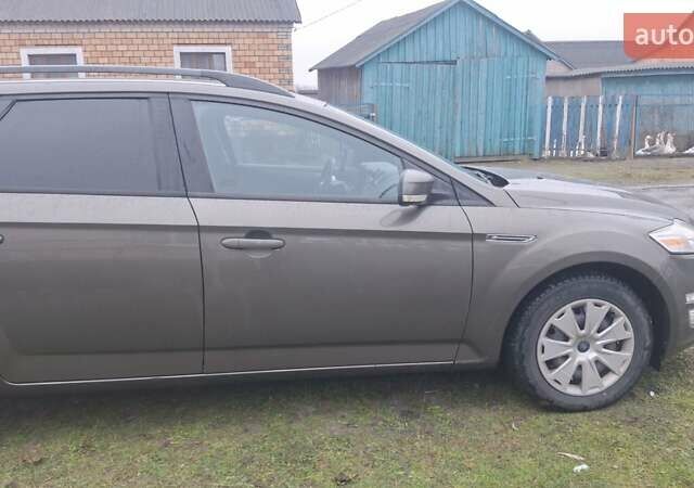 Коричневый Форд Мондео, объемом двигателя 1.6 л и пробегом 180 тыс. км за 7700 $, фото 3 на Automoto.ua