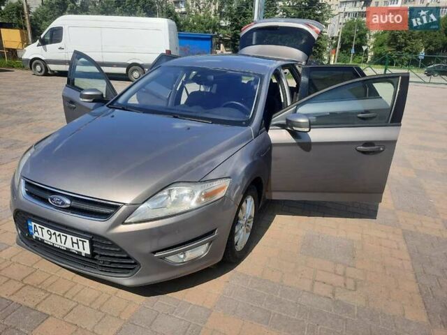 Коричневий Форд Мондео, об'ємом двигуна 2 л та пробігом 248 тис. км за 8000 $, фото 15 на Automoto.ua