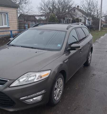 Коричневый Форд Мондео, объемом двигателя 1.6 л и пробегом 180 тыс. км за 7700 $, фото 5 на Automoto.ua